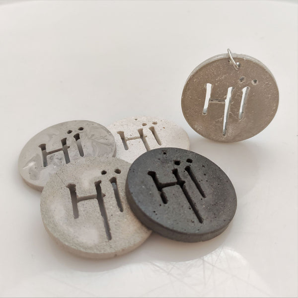 Medallones merchandising - Camaleon-art - concrete shop art