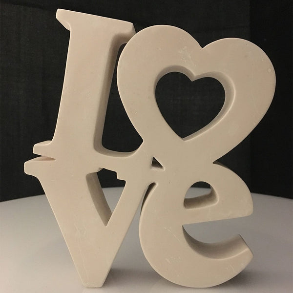 Escultura letras Love Marfil - Camaleon-art - concrete shop art