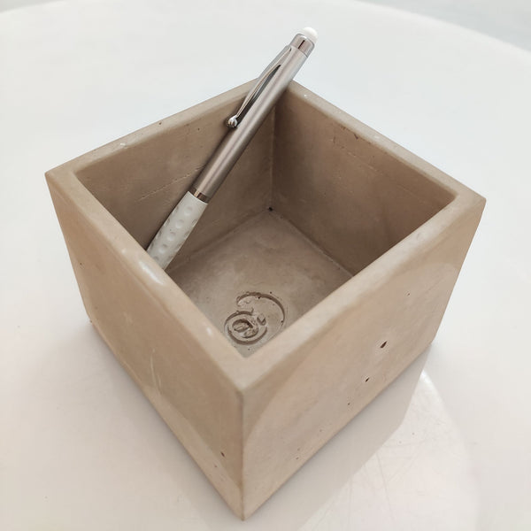 Pack 3 Cubos o maceta de cemento pulido - Camaleon-art - concrete shop art